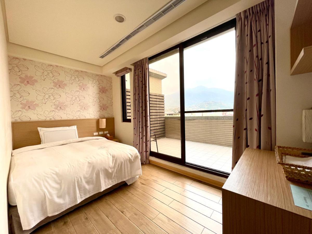 兩腳詩集綠活學旅 L 全自助入住平日旅館 L Jiji Exterior photo